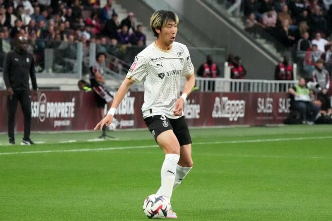 ｢すべてを懸けて頑張る｣関根大輝が誓った最強パリSGとの決勝戦と｢見習いたい｣日本代表の先輩、｢北中米W杯に出場できなくなる｣プレーオフの行方【メスvsスタッド・ランス】関根大輝PHOTOギャラリー11連写の画像004