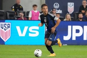 体幹の強さが｢衰えていない｣長友佑都、1トップ争いは｢上田綺世｣がリード、前田大然｢らしくないプレー｣の理由【サッカー日本代表｢アメリカ遠征の収穫｣大激論】(5)の画像