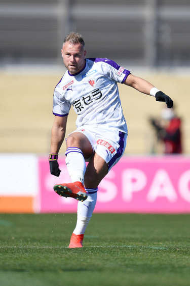 J2前半戦ベストイレブン 1 Gk ボランチ編 失点数リーグ最少の京都からはgk若原智哉とcbヨルディ バイスを選出 戸塚啓のj2のミカタ サッカー批評web J2前半戦ベストイレブン 1 Gk ボランチ編 失点数リーグ最少の京都からはgk若原智哉とcbヨルディ バイスを選出 戸塚啓のj2のミカタ サッカー批評web