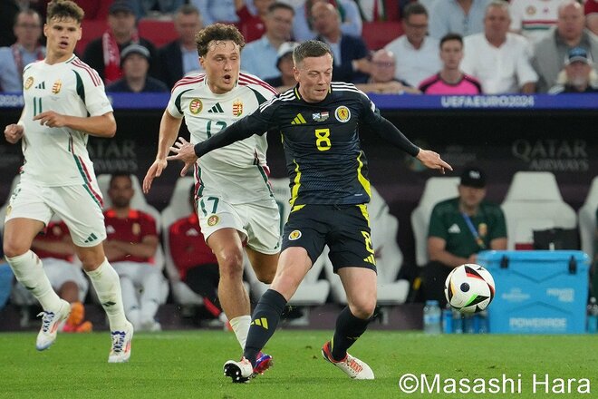 【UEFA　EURO2024現地撮】衝撃アクシデント勃発！2連敗中のハンガリーが｢90+10分｣劇的ゴールで初白星【 スコットランド代表vsハンガリー代表 2024年6月24日4:00キックオフ】PHOTOギャラリーの画像001