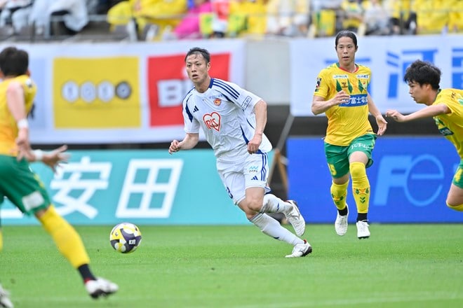【試合アルバム】戦う姿勢を見せながらのスコアレスドローのベガルタ仙台のプレー写真70枚！「ジェフユナイテッド千葉ーベガルタ仙台」の画像048