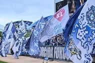 ｢いやうますぎやろ！｣Cパレス鎌田大地のECL準決勝での技ありハーフボレー弾＆シンクロ膝スラが美しい！｢技術も勝負強さも最高の一撃｣｢膝スラの一体感気持ち良い｣の画像