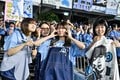 【サポーターアルバム】水曜開催の横浜FC戦に2万人が駆け付けた川崎フロンターレのサポーター写真47枚！ 勝利後の笑顔ショット「川崎フロンターレー横浜FC」の画像044