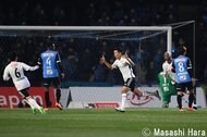 「さすが」「やっぱうめぇ」元サッカー日本代表のセレッソ大阪MF香川真司がゴールの起点となる「絶妙スルーパス」! Jリーグ復帰戦でのいきなりの活躍が話題にの画像