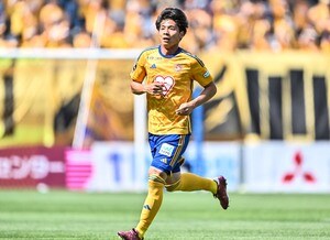 【長澤和退団で求められる、ベガルタ仙台の「プラスの化学変化」(2)】長澤が語った昨季と今季の違い……「なかなか勝てず、チームが分裂してしまうかも」の危機からの力強き脱却の画像