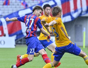 「J超テク動画」U24のCFWは俺だ！ FC東京・田川亨介「豪快コントロール20メートル弾」！の画像