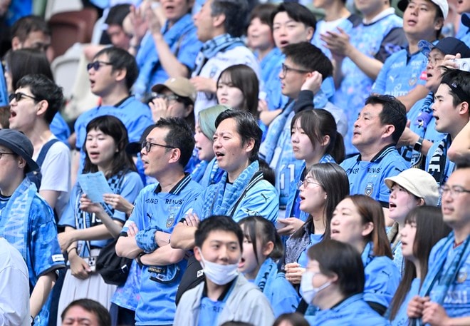【サポーターアルバム】ACLE準優勝後初の国内試合に駆け付けた川崎フロンターレのサポーター写真80枚！ 国立を青く染め上げる「鹿島アントラーズー川崎フロンターレ」の画像077