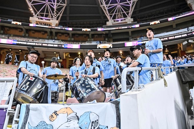 【サポーターアルバム(3)】3得点勝利でクラブ初アジア・ファイナリスト！ ACLE準決勝に駆け付けた川崎サポーターの現地撮影62枚！「川崎フロンターレ―アル・ナスル」の画像041