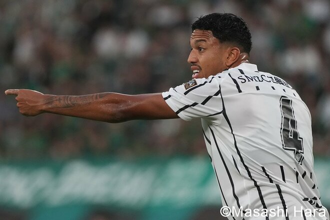 東京Vvs川崎戦は土壇場での同点弾で1-1ドロー！中村憲剛HCがベンチ入り！溝口修平とラザル・ロマニッチの歓喜＆脇坂泰斗と平川怜の奮闘！【東京ヴェルディvs川崎フロンターレ】激闘PHOTOギャラリーの画像004