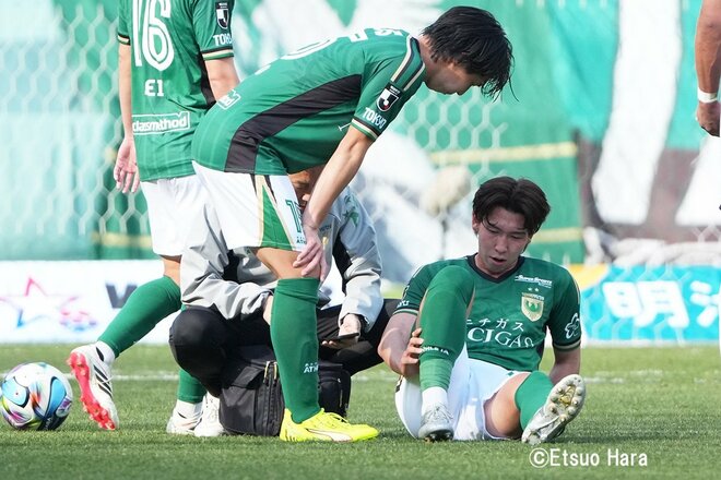 激戦“東京クラシック”は東京Vが2点差を追い付いてのPK勝ち！｢勝点2を失った試合｣｢僕が言うと退場になっちゃうから｣試合後の両指揮官の言葉に何を感じる？【東京ヴェルディvs FC町田ゼルビア】原悦生PHOTOギャラリーの画像005