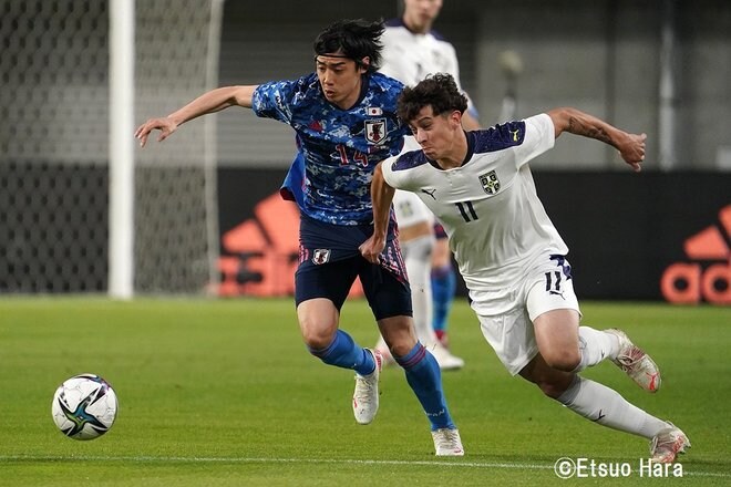 【日本代表】セルビア戦に1−0で勝利「ハマった策」と「勇気の問題」 原悦生PHOTOギャラリー「サッカー遠近」の画像
