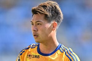 ｢あんたJ2壊すんか｣仙台J1昇格の切り札、“縦回転”直接FKがワールドクラス！｢何度も何度も見ちゃう｣美しいドライブ弾に｢どんぶりごはん無限杯｣の画像