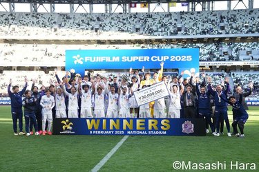 【30枚限定❗️】サンフレッチェ広島　トルガイ・アルスラン　EXレギュラーカード サンフレッチェ広島 プレイヤーズ マルチリング 30 トルガイア