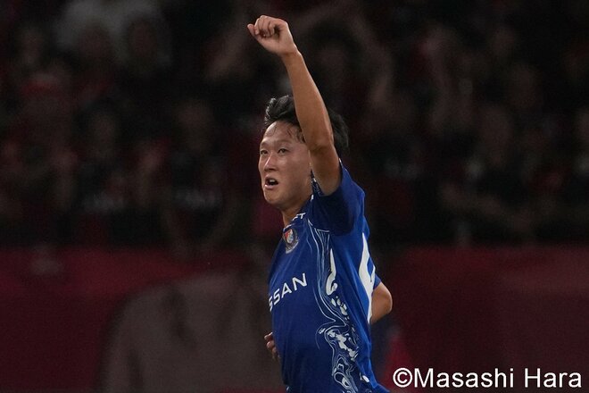 新時代到来を告げる光と炎の国立開幕戦は16歳新星が先制！18歳怪物と激突も！ 知念慶との因縁を制して王者がAT奇跡の逆転勝利【横浜F・マリノスvs鹿島アントラーズ】激闘PHOTOギャラリーの画像003