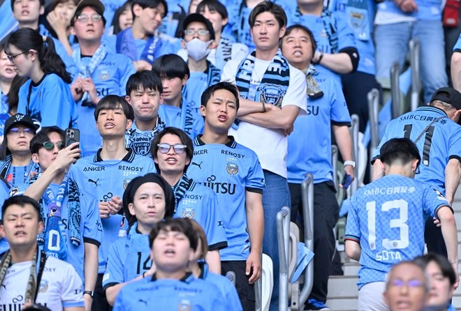 【サポーターアルバム】ACLE準優勝後初の国内試合に駆け付けた川崎フロンターレのサポーター写真80枚！ 国立を青く染め上げる「鹿島アントラーズー川崎フロンターレ」の画像074