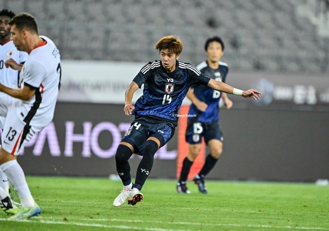 【試合アルバム】川崎フロンターレFW大関友翔の20歳での代表デビューの試合写真45枚！ 堂々のプレーで躍動披露「日本代表ー香港代表」の画像025