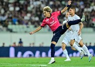 「マチみたいにJ3からW杯まで駆け上がって」J3からJ1への「兄弟でJ1」「祖母からの黒手袋」のFWの個人昇格に両クラブのサポが沸く!「終盤に凄いのきた」「イケメンキター」と期待の声の画像