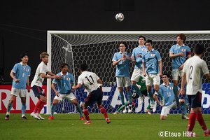 五輪「18人の呪縛」の激論　大住良之×後藤健生(2)「旗手怜央と古賀太陽のマルチ能力」「18歳の鈴木彩艶は間違いなく数年後の日本代表」の画像