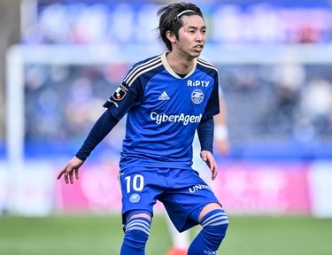 FC町田ゼルビア ユニフォーム 背番号99 髙橋大悟 予想を遥かに超えるダッシュ」ゴール後の喜びの後に一目散にベンチに