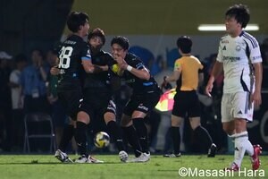 リーグ戦｢9戦負けなし｣町田が川崎と激突、壮絶な撃ち合いに｢終止符を打った｣川崎エースと町田キャプテン、この日｢一番の町田コール｣に涙したのは【川崎フロンターレvsFC町田ゼルビア】激闘PHOTOギャラリーの画像