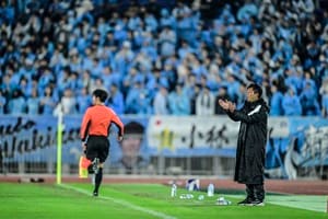 「現地で観てたけど胸打たれる物があった」川崎・鬼木監督の横浜FM戦後の「サポーターに向けた行動」が心を掴む！「ついて行くのみ」「鬼さんは大好き」の声の画像