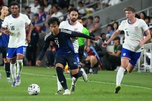 ｢めっちゃラグビー日本代表｣アメリカ代表のW杯用“星条旗デザイン新ユニが大反響！波打つボーダーに｢横レティコじゃねえか｣｢僕は好きよ｣の画像