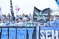 【川崎、J1初挑戦・岡山への苦戦で浮かび上がった新チーム作りの課題とは(3)】DF高井幸大が語る「ゲームコントロールを覚えなければいけない」の意味。攻撃意識を高める中での選択肢の画像007