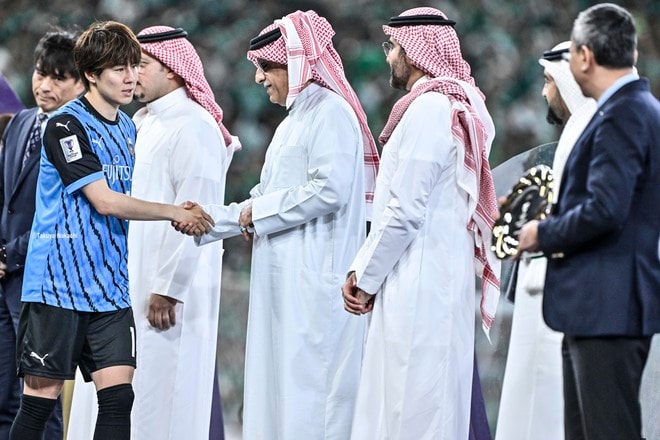 【川崎フロンターレアルバム】ACLE決勝で涙を見せた脇坂泰斗の写真31枚！キャプテンマークを巻いて挑んだアジア王者を懸けた一戦での姿「アル・アハリー川崎フロンターレ」の画像014