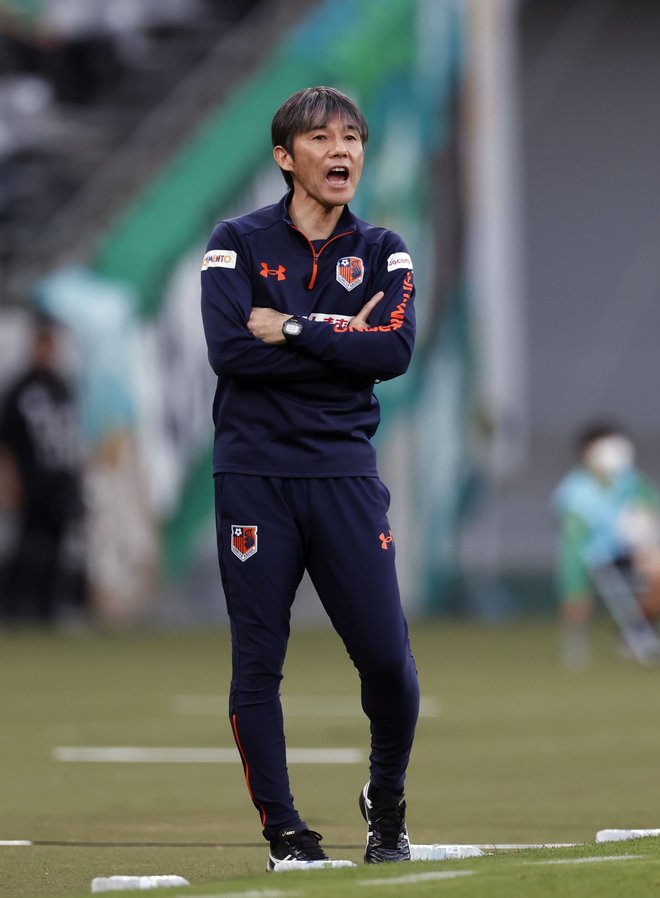 【J2「3強足踏み」】横浜FC「3戦負けナシ」で「勝点39」アルビレックス新潟&ベガルタ仙台と並ぶ!「ホームで黒星」大宮アルディージャ・相馬直樹新監督が語った「甘さ」とは?【戸塚啓のJ2のミカタ】(2)の画像