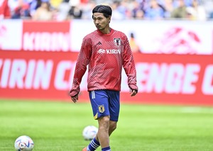 「これは永久保存版」「この時のクロップの顔がマジで好き」ザルツブルク時代に決めたリバプール戦の南野拓実のゴールにファン感慨の画像