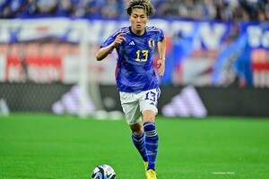 「まじでこれは永久保存や」日本代表FW中村敬斗の「実家ショット」公開される！ 地上波番組に出演も「どんどん女の子のファンが増える……」と心配の声もの画像