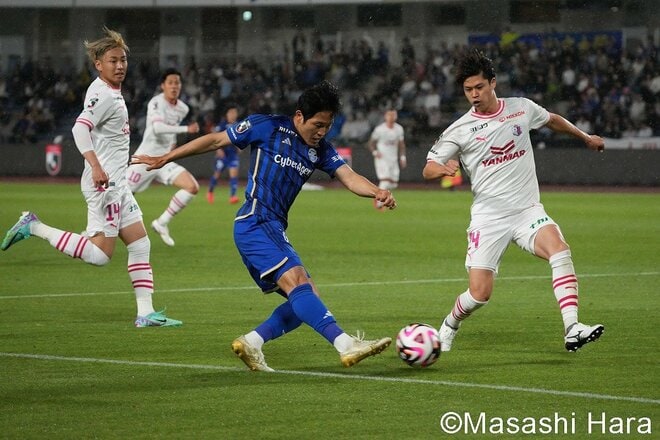 首位の神戸と勝ち点で並ぶ町田が｢93分のゴール｣で快勝　 PHOTOギャラリー【明治安田J1リーグ 第14節 FC町田ゼルビアvsセレッソ大阪 2024年5月15日 19:03キックオフ】の画像007