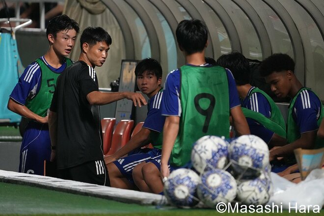 日本の原石がプレミア強豪と真剣勝負！ 決勝ゴールに吠える礒部怜夢！中村俊輔＆山田直輝、パトリックの息子…現地カメラマンの厳選ショット【U-15 Jリーグ選抜vsリバプールFC U-15】激闘PHOTOギャラリーの画像005