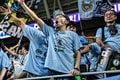 【サポーターアルバム】敵地で勝利を掴んだ川崎フロンターレのサポーター写真75枚！ 圧巻の応援で勝ち越し導く「サンフレッチェ広島ー川崎フロンターレ」の画像055
