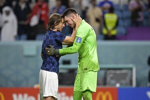 日本代表戦でMOMのクロアチア代表GKリヴァコビッチが歴史に名を刻む! "PK戦での3本ストップ"はワールドカップ史上3人目…｢1番難しい試合に勝った｣と試合を振り返るの画像