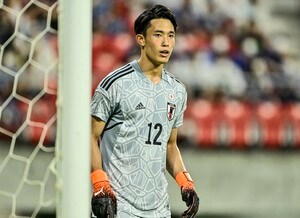 「かっこ良すぎて鼻血が出そうです」湘南ベルマーレGK谷晃生が披露した「初タキシード姿」にファン歓喜！ 「スマホの壁紙にしていいですか？」のコメント飛び出るの画像