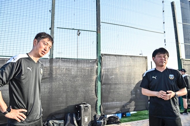 【川崎フロンターレアルバム】サウジアラビア到着翌日4月23日のジェッダ市内での「コーチングスタッフ＆クラブスタッフ写真」と「選手と子どもたちの交流写真」合計98枚！の画像028