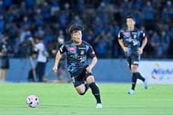 中村憲剛に捧ぐ―川崎フロンターレ“王の帰還”(1)誰よりも遠くを見る「隼の眼」の画像