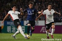 ｢初めてジム来てるの見た｣G大阪MF満田誠1日密着のトレーニングジムでの“イジられ放題”シーンが話題！｢めっちゃ笑った｣｢みんなから愛されてるなー｣