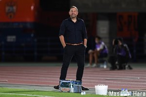 「“降格なし”シーズンの特別な一戦」湘南ー清水　PHOTOギャラリー「ピッチの焦点」の画像