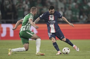 CL記録更新! パリ・サンジェルマンのFWリオネル・メッシが「18シーズン連続得点」をマーク…チームはMNMそろい踏みで逆転勝利の画像