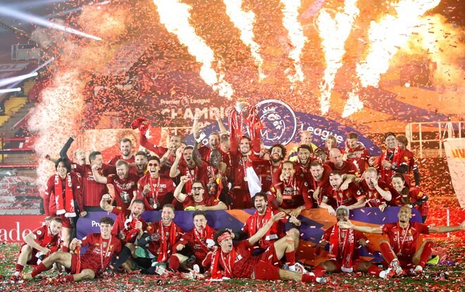 プレミア史上最速優勝・リバプールの「赤いカネの魔術」(1)「選手移籍の利益5倍に!」の画像