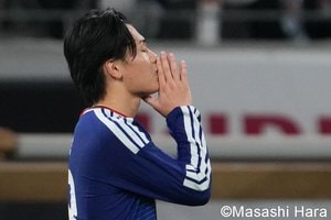 なぜ上田綺世は前線で孤立したのか？堂安律＆久保建英の右、前田大然の左…新生サイドバック2人が示した可能性【4戦全勝の日本代表、ブラジル再戦とアジア杯への大激論】(2)の画像