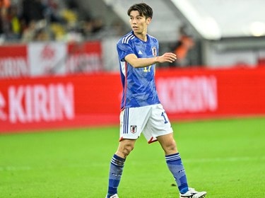 イケメンすぎてびっくり｣!! サッカー日本代表MF田中碧のミズノ｢モデル