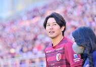 「ボールの呼吸に合わせてる動画かっこいい！」J1札幌MF小野伸二の「街角特別映像」にファン興奮！「ダメだ。 コレ見ただけで涙出る」「これは見るしかないｯ!!」などの声の画像