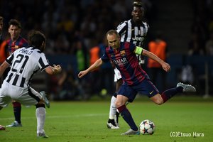 【クーマン・バルサに未来はあるか?】チームに根付く「クライフ・システム」の神聖視と呪縛【バルセロナにおけるオランダ人監督の功罪】(2)の画像