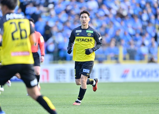 【試合アルバム】柏レイソルのプレー写真99枚！「柏レイソルー川崎フロンターレ」の画像035