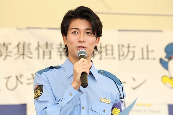 【画像18枚】国宝級イケメン中村敬斗の制服姿に｢キャ～｣5000人が熱狂！千葉県警｢闇バイト防止｣イベント密着(1) 蕎麦屋バイトで大行列？高額報酬で誘われたらの画像013