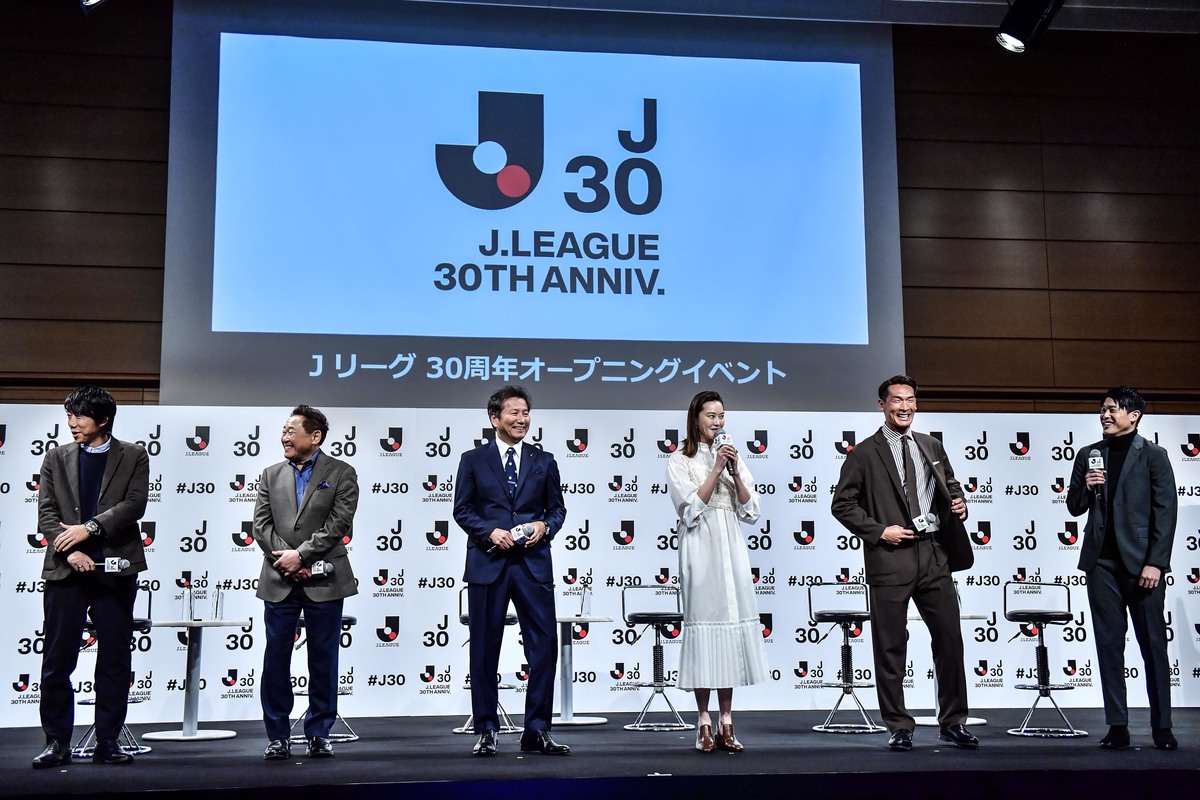 「この動画最高」「鳥肌たった」Jリーグが公開した「30周年コンセプトムービー」に感動の声が続出！ サッカーと人生を重ね合わせた内容が「なんやろう、この感動…」などと心を打つ