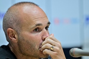 「写真見てこんなに涙が出るなんて。。」神戸・イニエスタが公開した「和装ウエディング夫婦ショット」などが大反響！ ラストマッチ2日前に公開した日本文化とのふれあいの画像